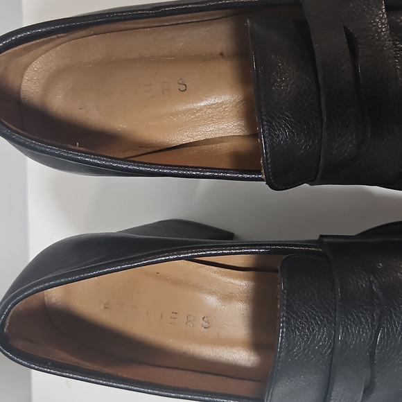Ateliers Classic Black Women's Loafers - Picture 8 of 9
